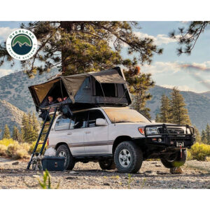 OVS Bushveld Hard Shell Roof Top Tent on top of toyota with campers inside