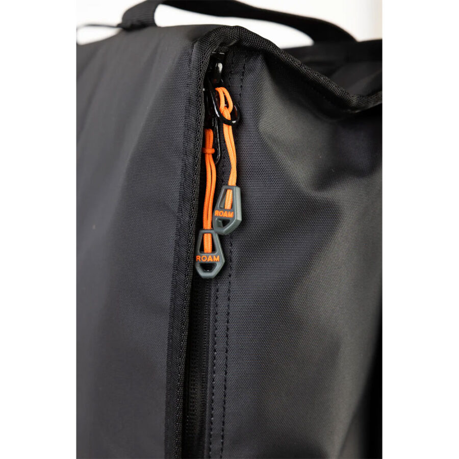 ROAM Rugged Bag 1.2 zipper pulls